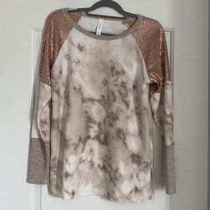 Never Worn Small HoneyMe long sleeved Shimmer and Soft rose gold and taupe top.